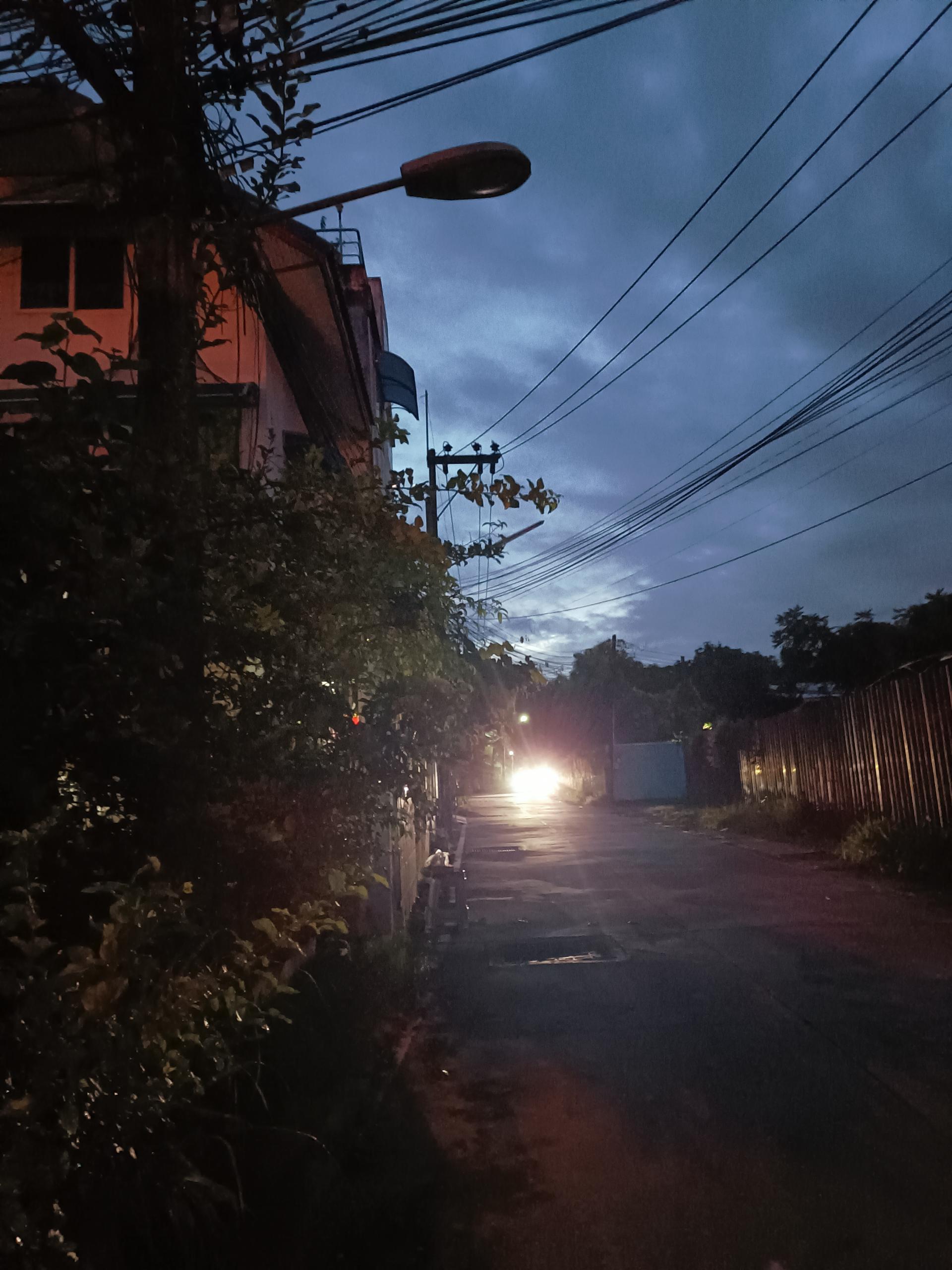 ไฟทางดับ