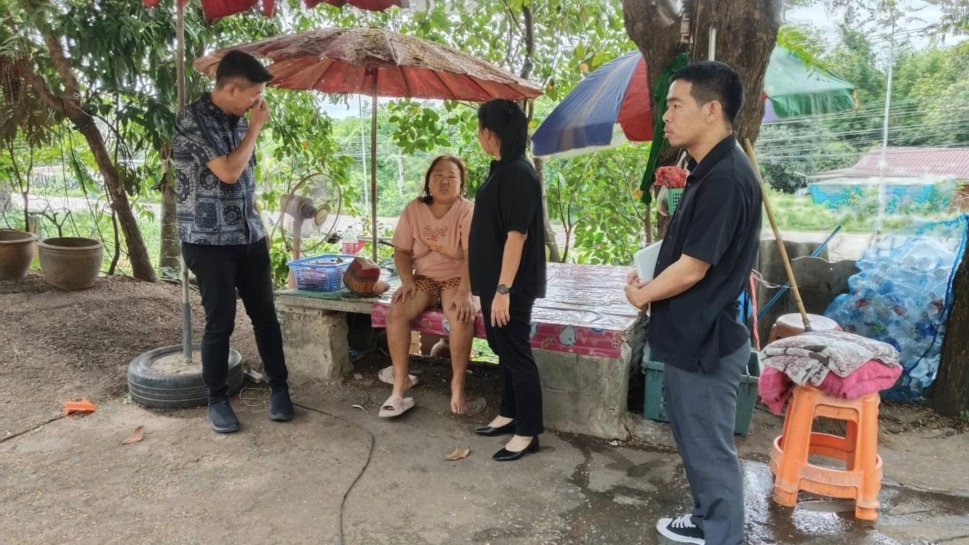 ลงพื้นที่ตรวจสอบเรื่องร้องเรียนและให้ความช่วยเหลือผู้เปราะบาง